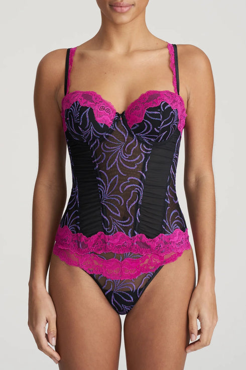 Marie Jo Adelade Basque